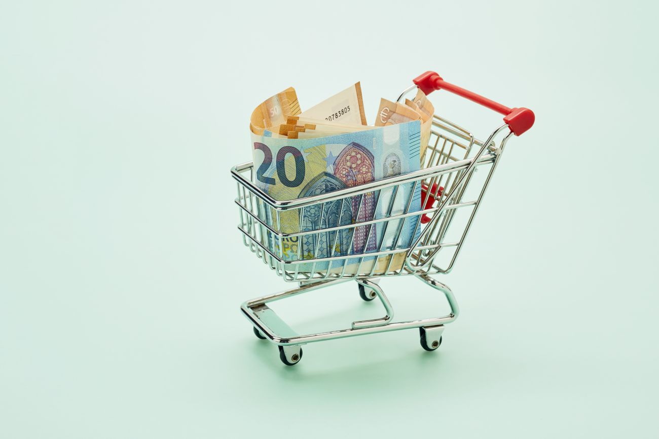 Grocery Shopping Cart Full of Money Grocery Shopping Cart Full of Money