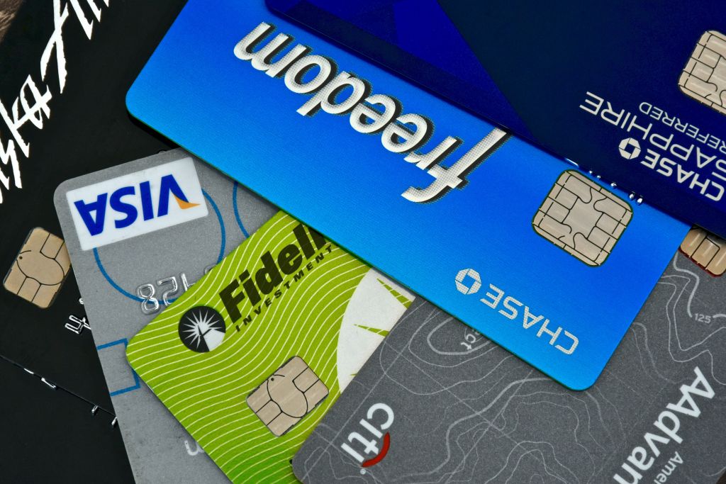 Credit Cards Overlapping