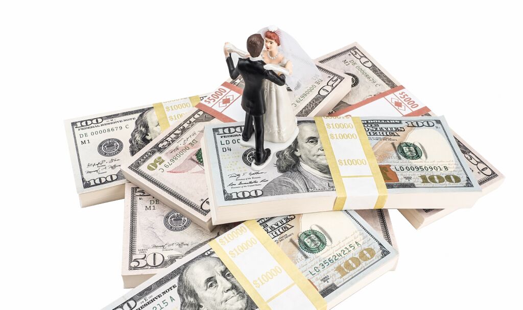 Wedding Cake Topper on Money Wedding Cake Topper on Money