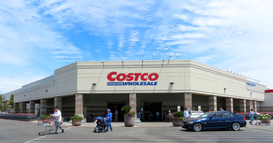 Hidden Benefits of a Costco Membership | WalletGenius