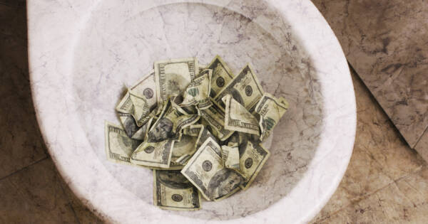Cash Filling Toilet