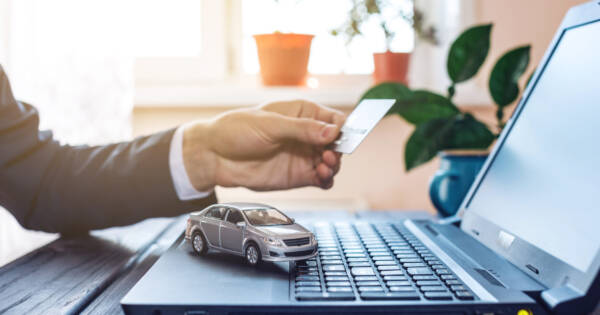 Man buying car online from another state