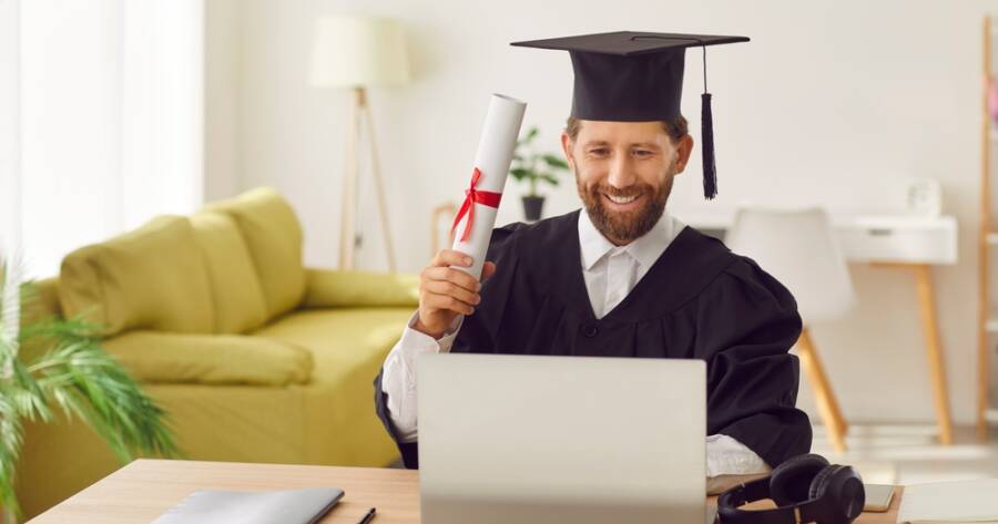 Understanding Leading Online Healthcare Degrees